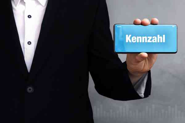 Smartphone mit Schriftzug Kennzahl